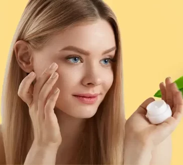 13 meilleures crèmes pour les yeux contre les cernes qui fonctionnent réellement