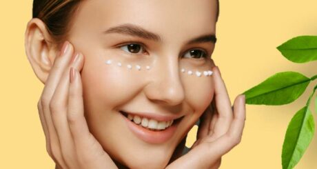 14 mejores cremas hidratantes para los ojos | Recomendado por dermatólogos 